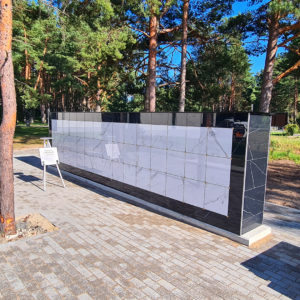 Pärnu – Estónsko – urnová stena MODU-AL