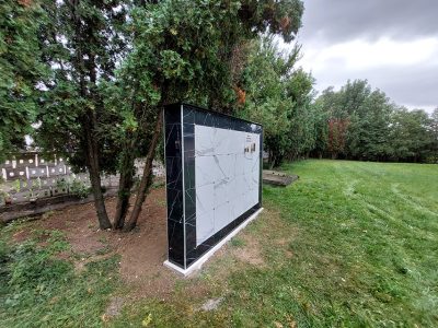 urnová stena kolumbárium krompachy urny kamenárstvo náhrobný kameň cintorín Drahovce