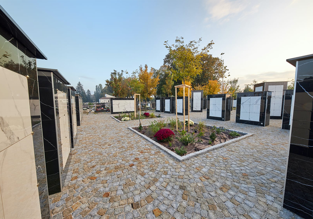 kolumbarium pl Modułowy, estetyczny, konstruktywny i ekonomiczny system chowania prochów. W dzisiejszych czasach, gdy brakuje miejsc, system ten daje nowe możliwości zagospodarowania w już istniejącej architekturze cmentarza.